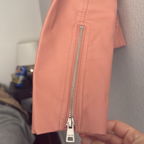 Levi's womens Faux Leather Asymmetrical Moto Jacket size M - Picture 7 of 11